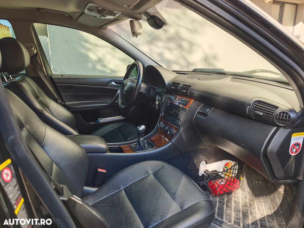 Mercedes-Benz C 180 Kompressor - 13