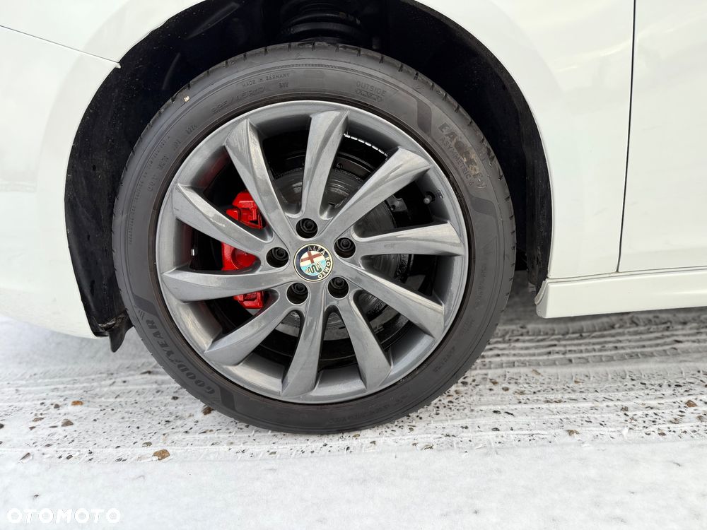 Alfa Romeo Giulietta 1.4 TB Distinctive - 38