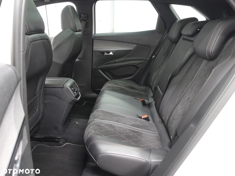 Peugeot 3008 - 22