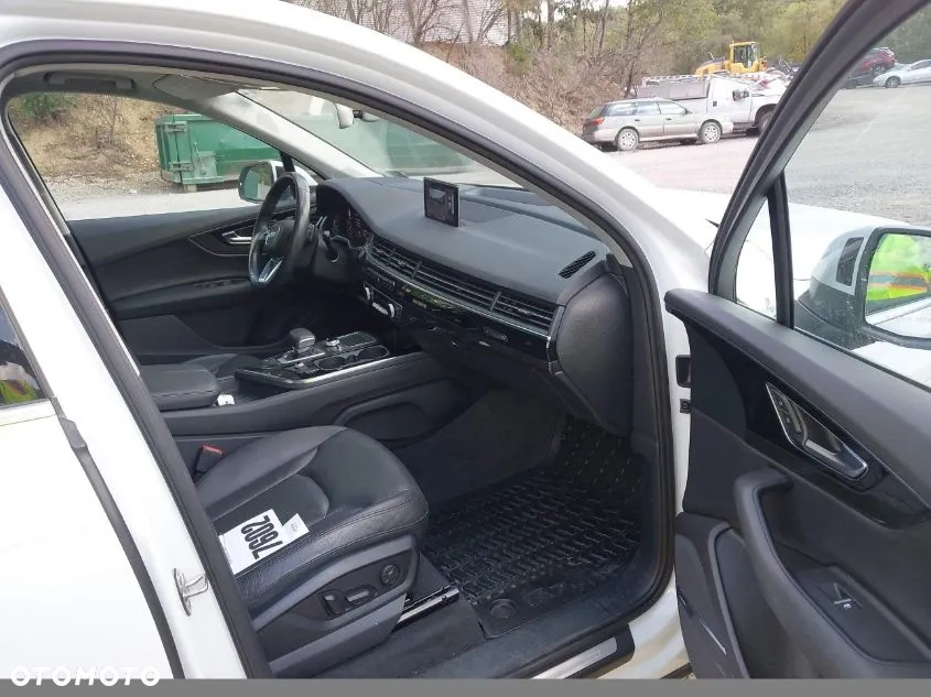 Audi Q7 3.0 TFSI Quattro Tiptronic - 10