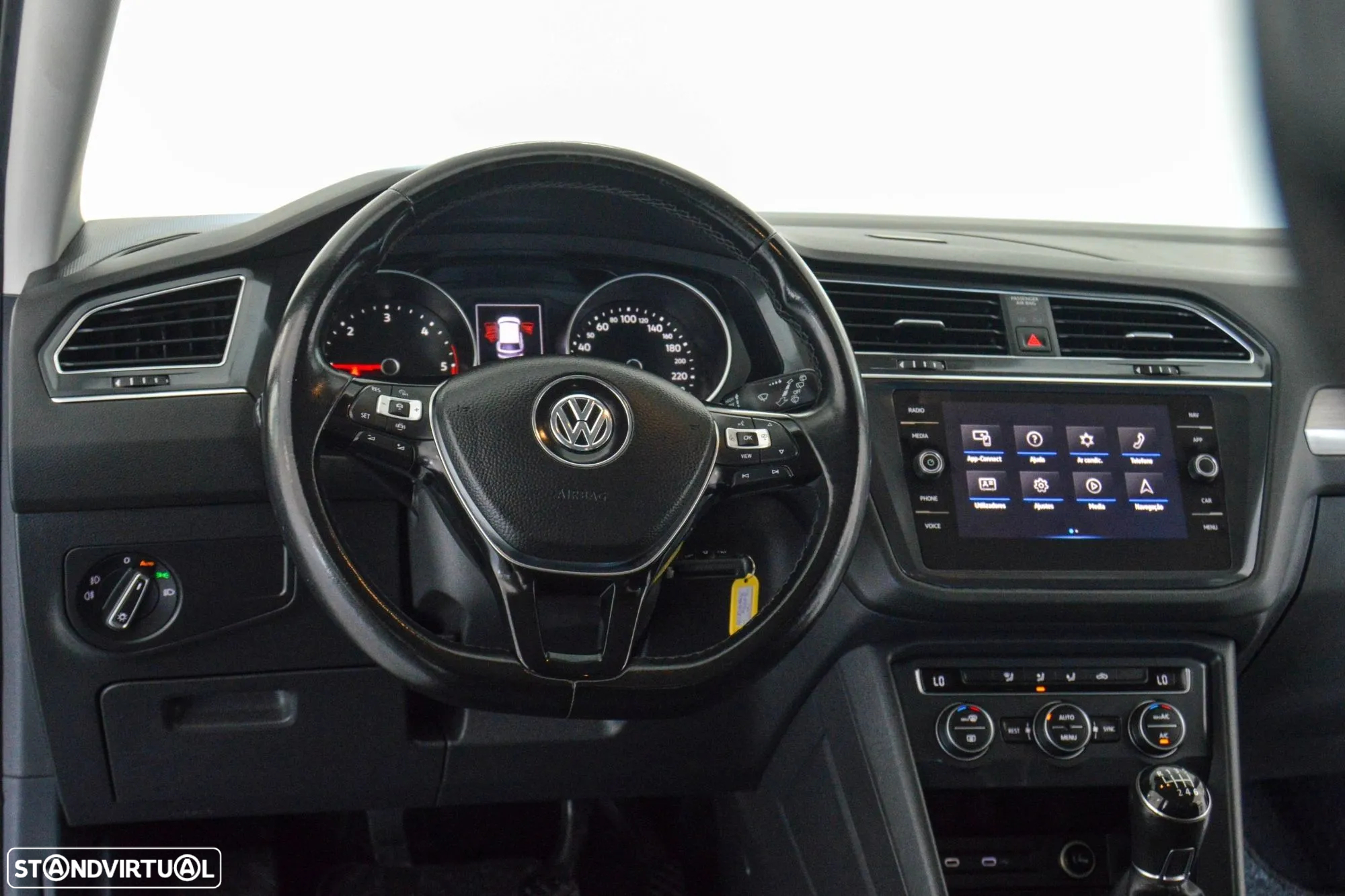 VW Tiguan Allspace 2.0 TDI - 28