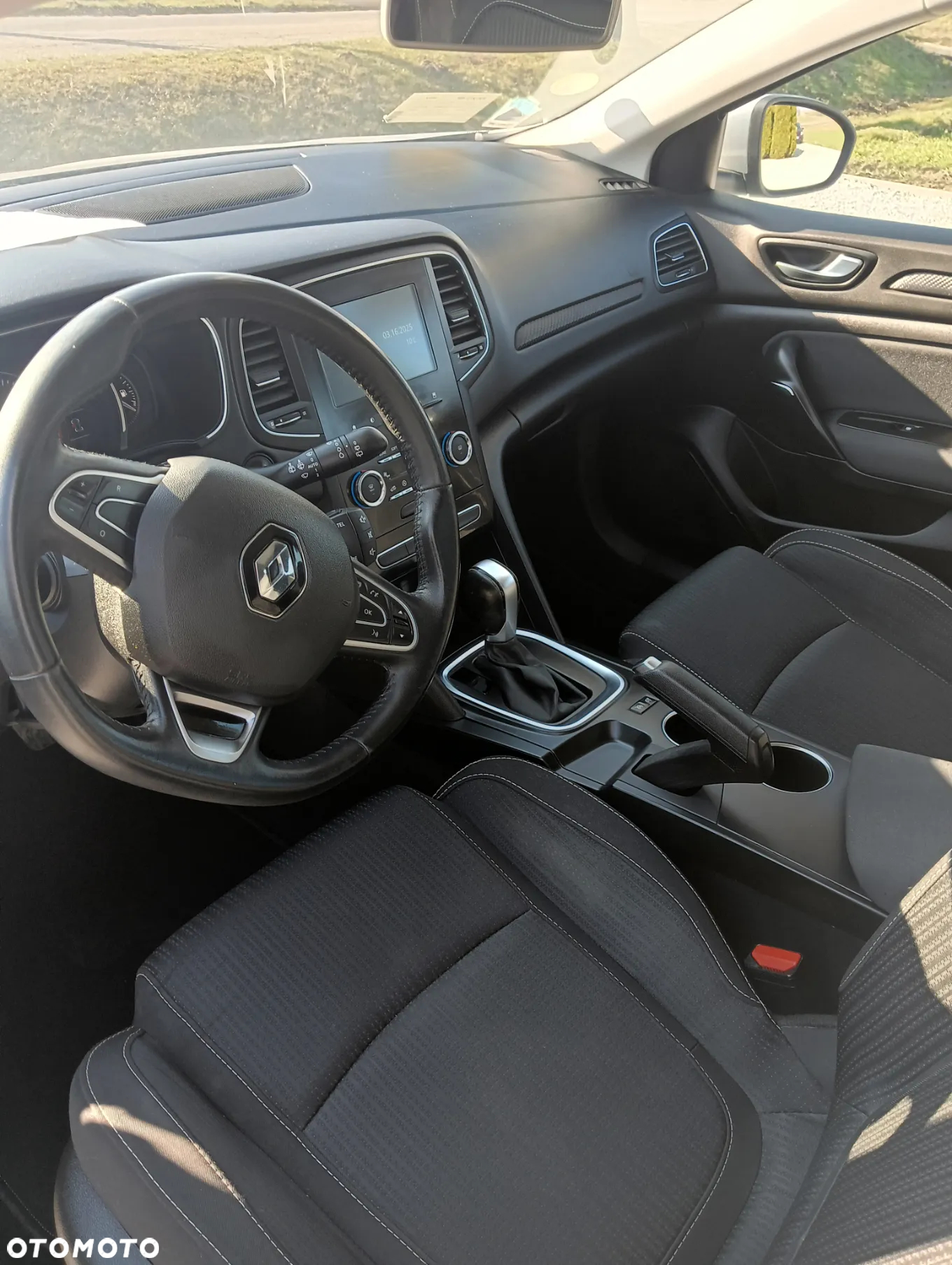 Renault Megane 1.5 Blue dCi Equilibre EDC - 7