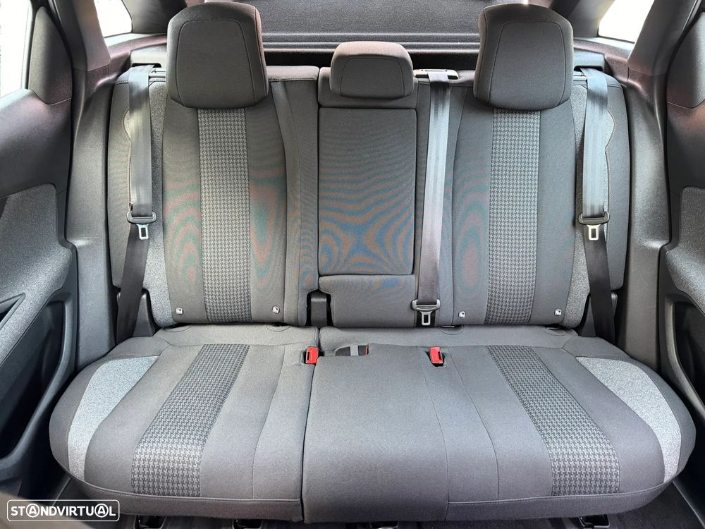 Peugeot 3008 1.5 BlueHDi Active - 8