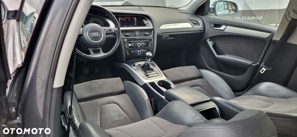 Audi A4 Avant 2.0 TDI DPF quattro S line Sportpaket - 16