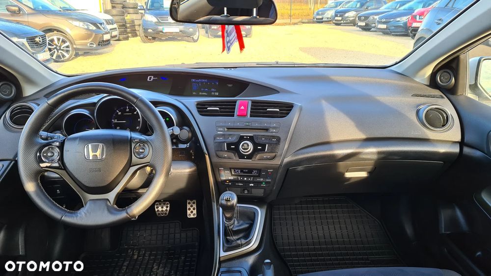 Honda Civic 2.2 i-DTEC S - 2