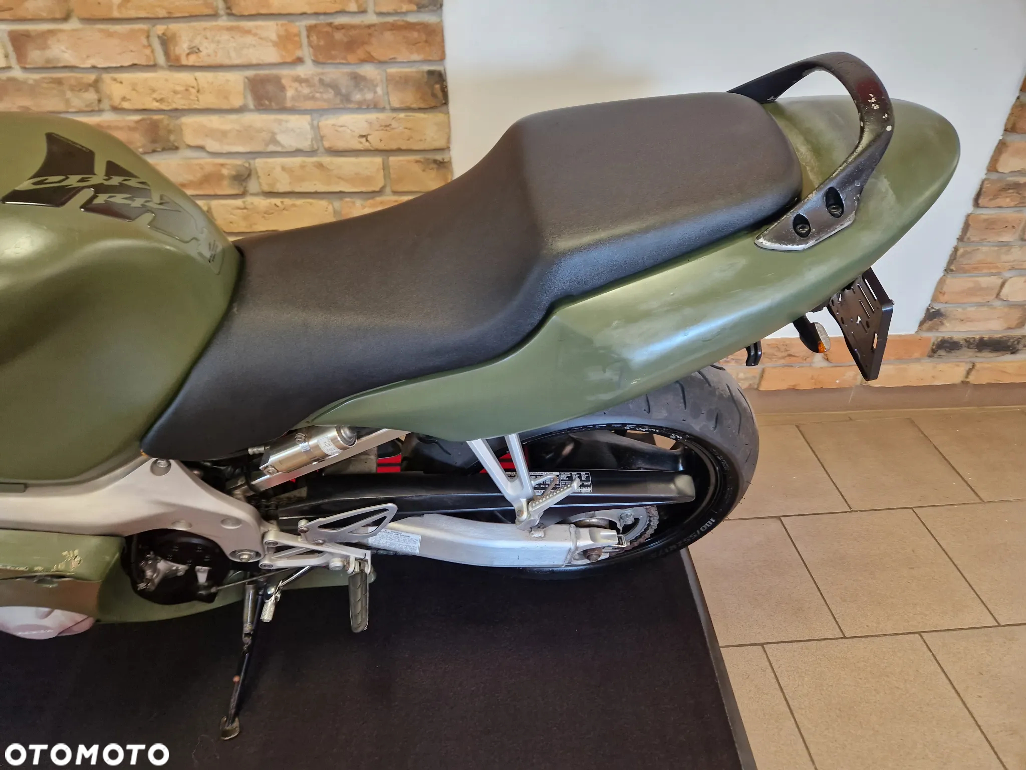 Honda CBR - 24