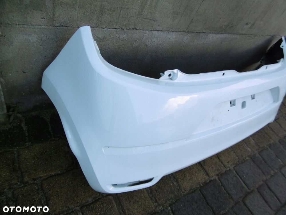 RENAULT TWINGO III LIFT - zderzak tylny - 2