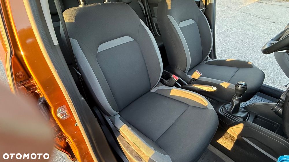 Dacia Duster 1.6 SCe Open S&S - 13