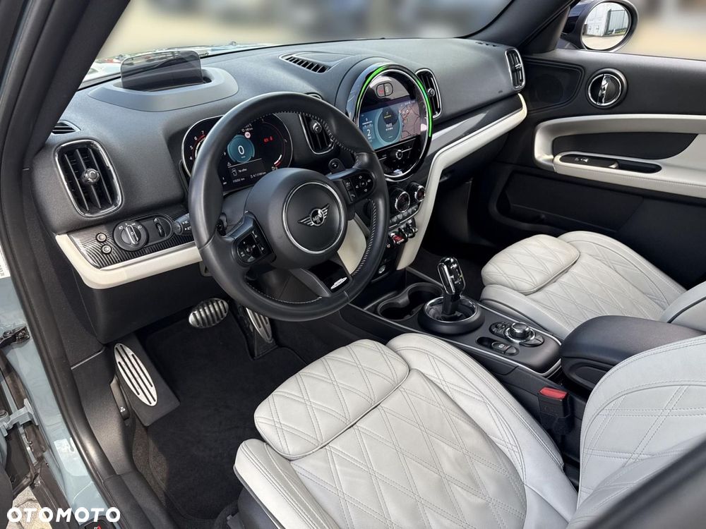 MINI John Cooper Works ALL4 sport - 10