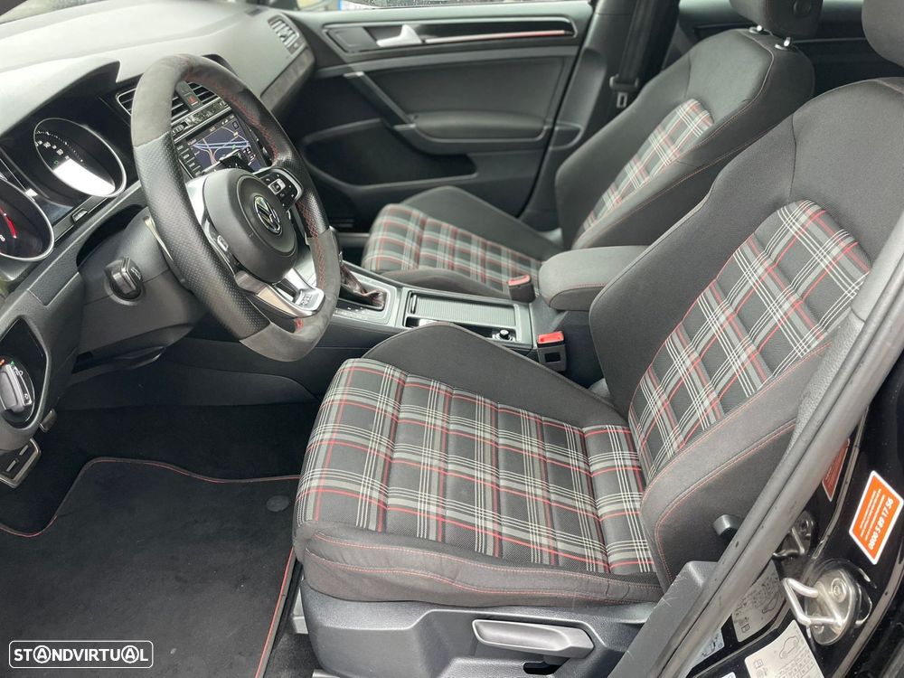 VW Golf 2.0 TSi GTi DSG Performance - 43