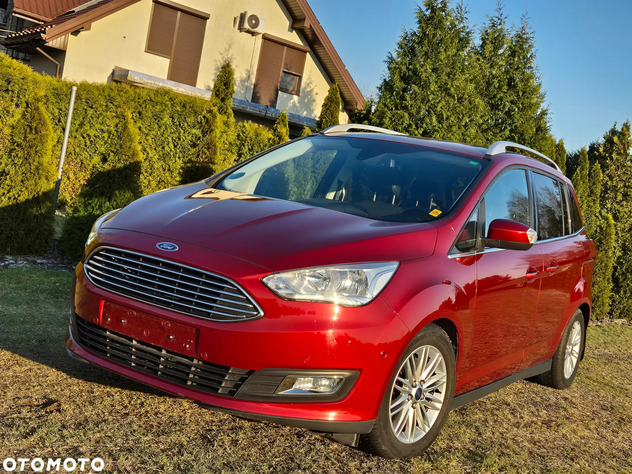 Ford Grand C-MAX 1.0 EcoBoost Start-Stopp-System Titanium - 2