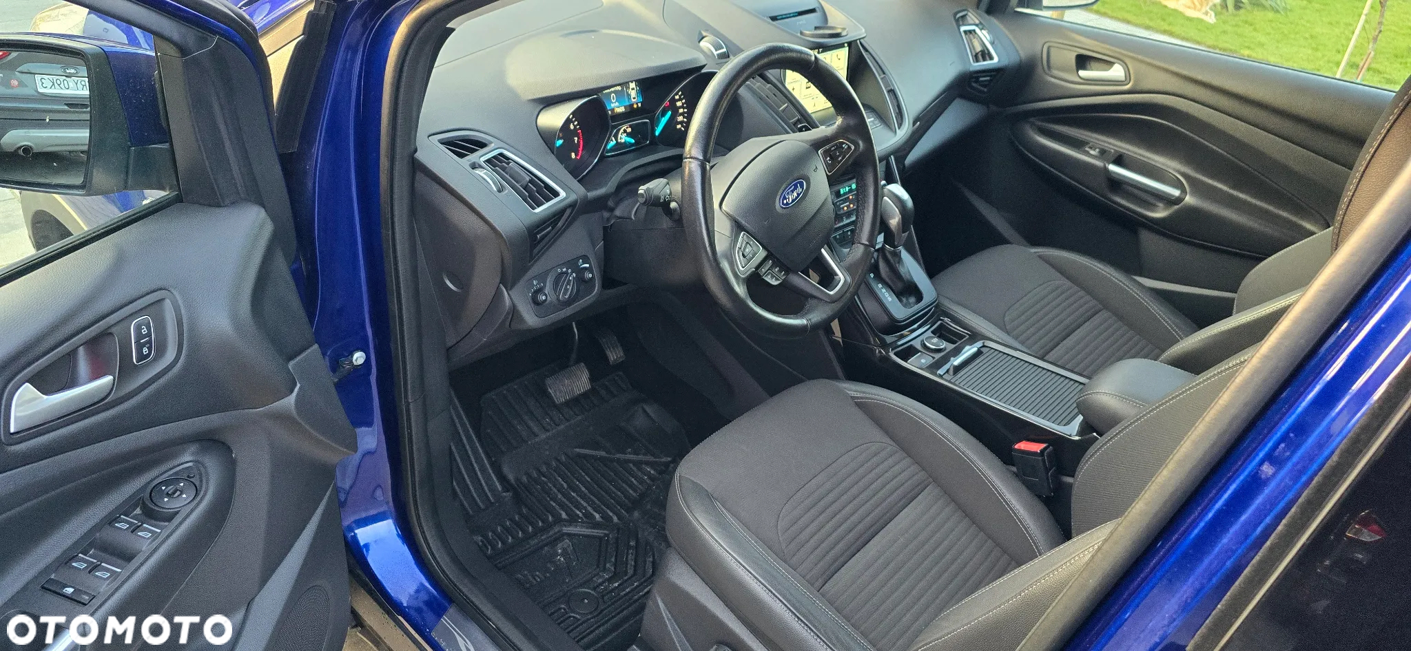 Ford Kuga - 13