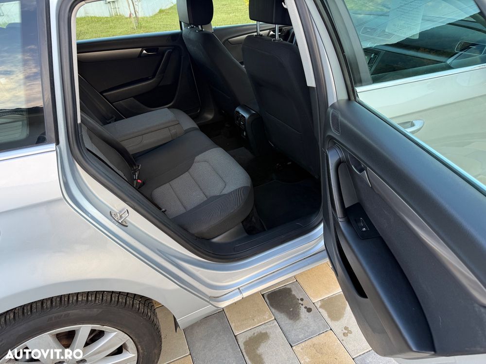 Volkswagen Passat Variant 1.6 TDI (BlueMotion Technology) Comfortline - 9
