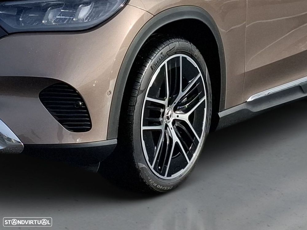 Mercedes-Benz EQE SUV 350+ — photo 4