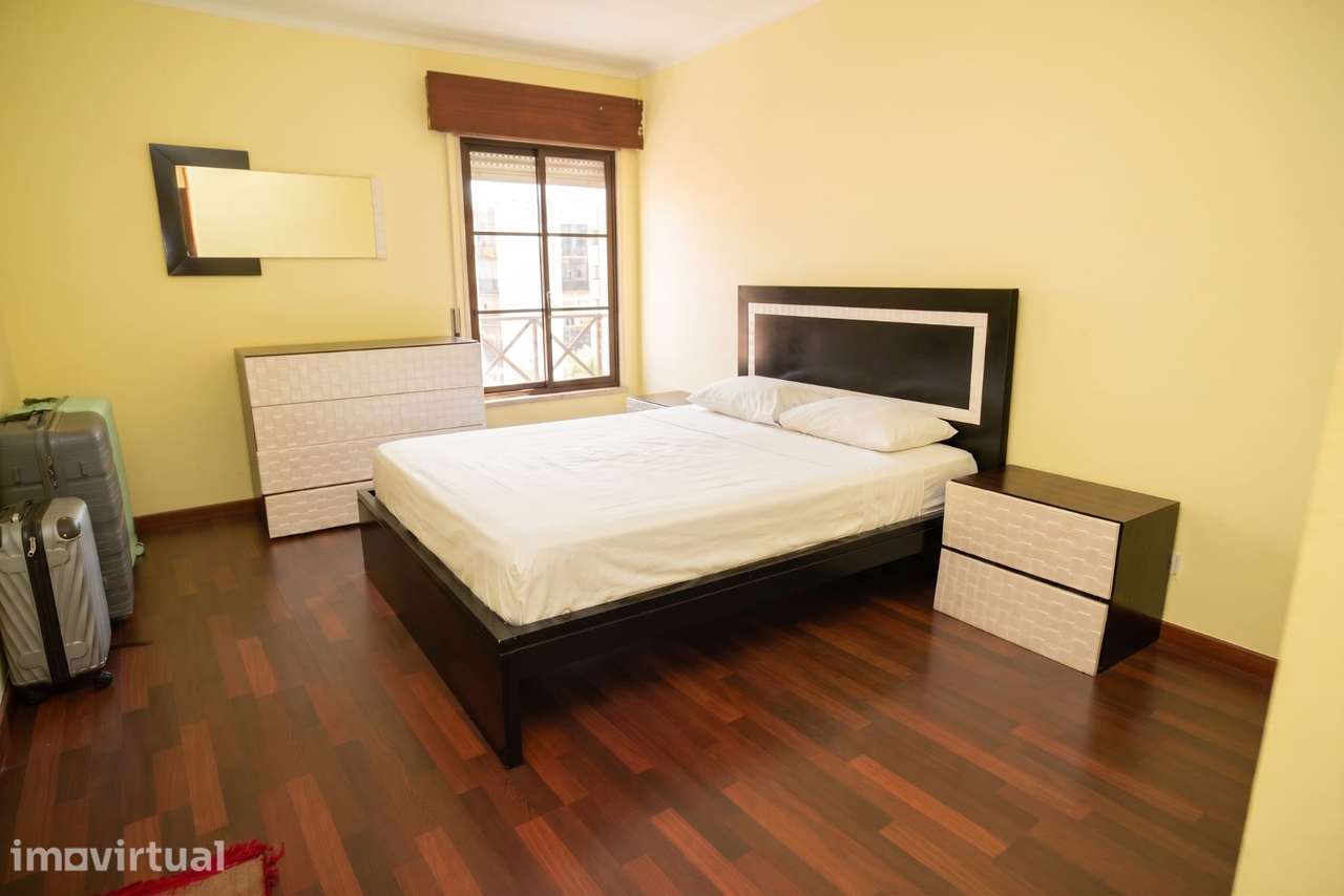 Apartamento T5 à venda, Rinchoa, Rio de Mouro - Grande imagem: 3/16