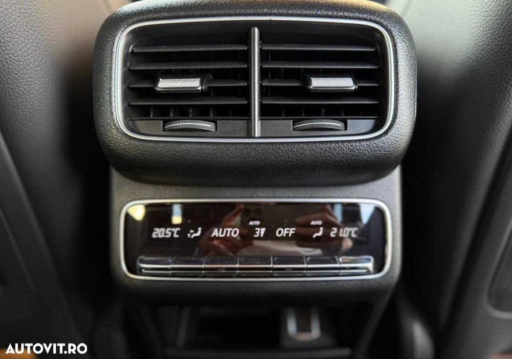 Mercedes-Benz GLE - 29
