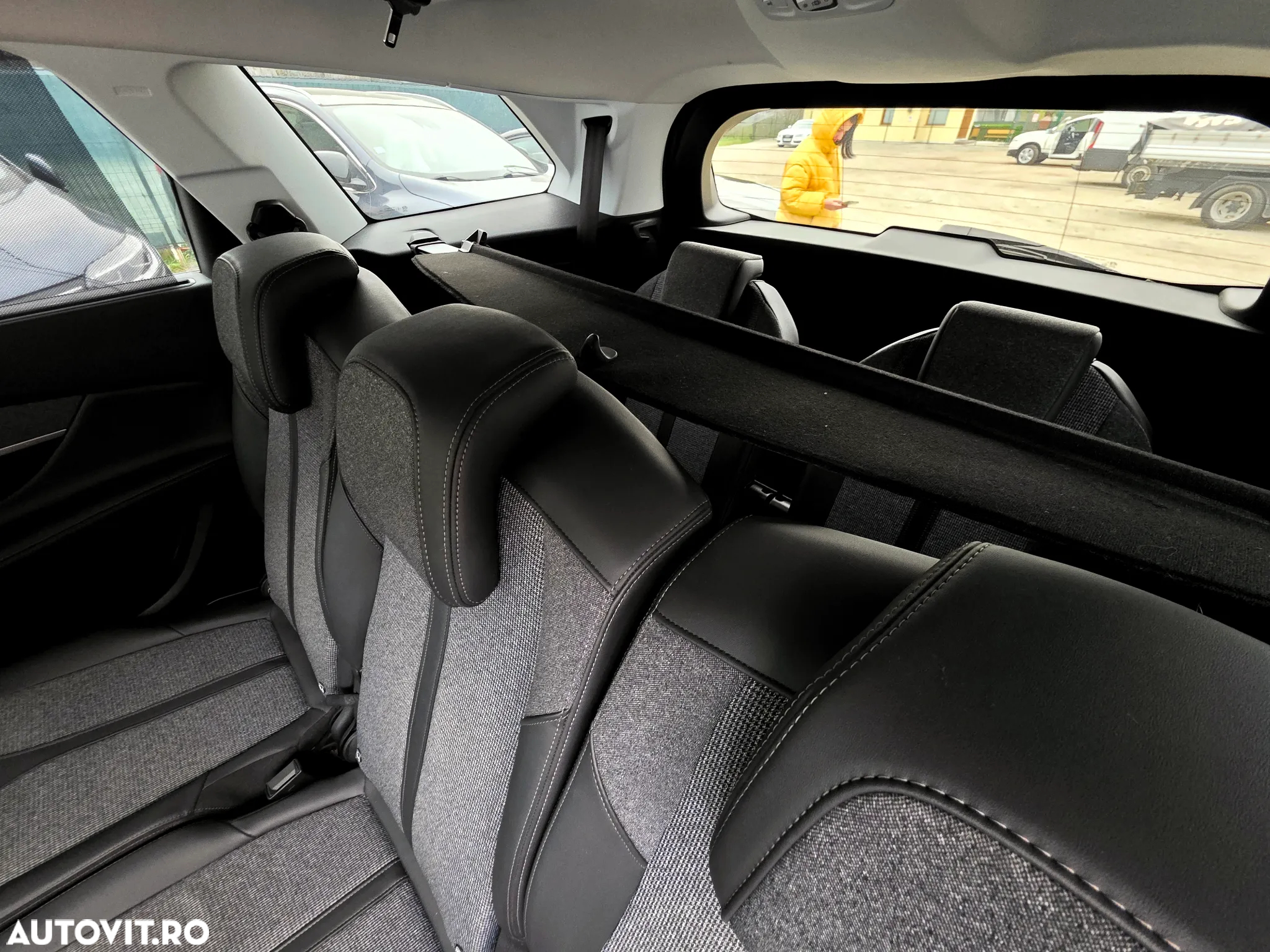Peugeot 5008 2.0L BlueHDI EAT8 S&S GT Pack - 22