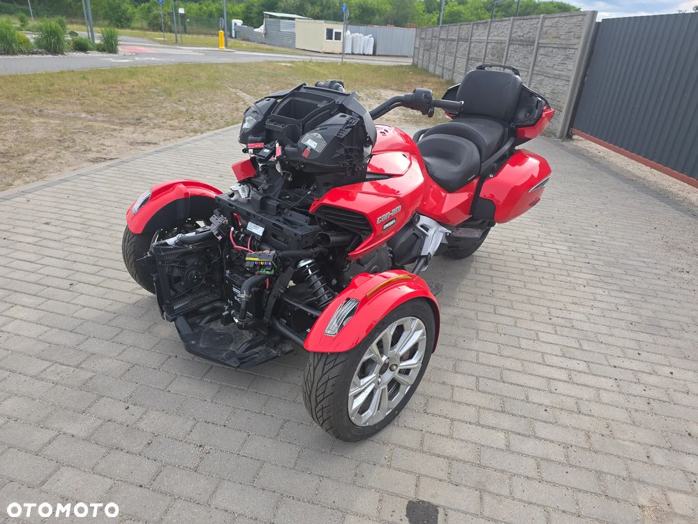 Can-Am Spyder - 7