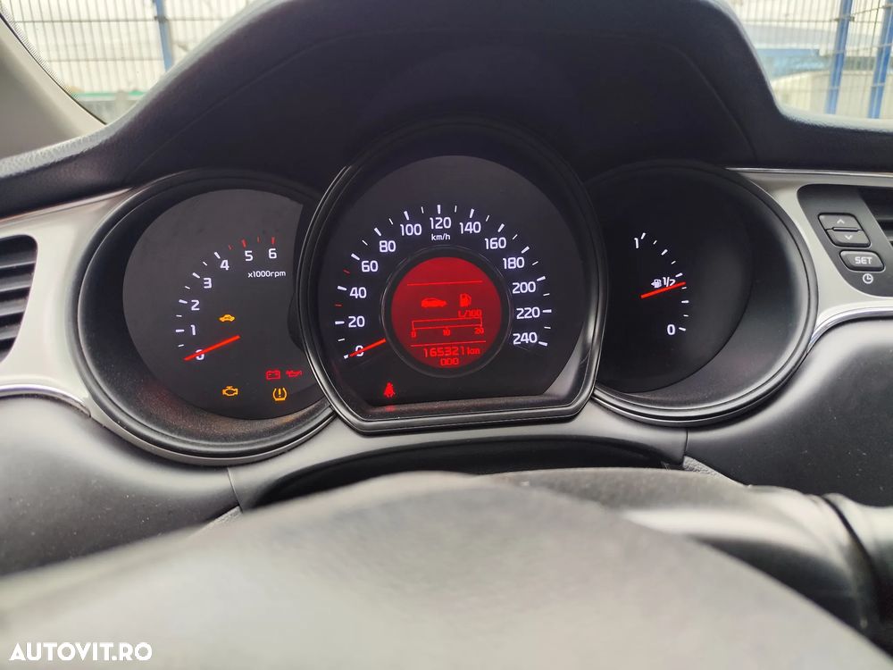 Kia Ceed Cee'd 1.6 DSL BEST - 1