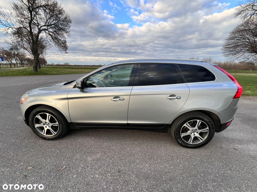 Volvo XC 60 T6 AWD Edition Pro - 3
