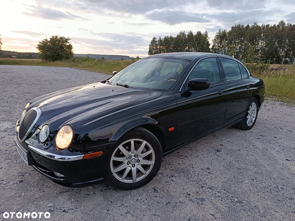 Jaguar S-Type - 4