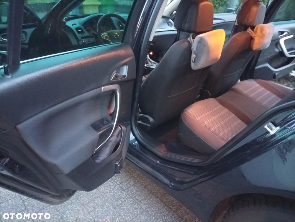 Opel Insignia - 17