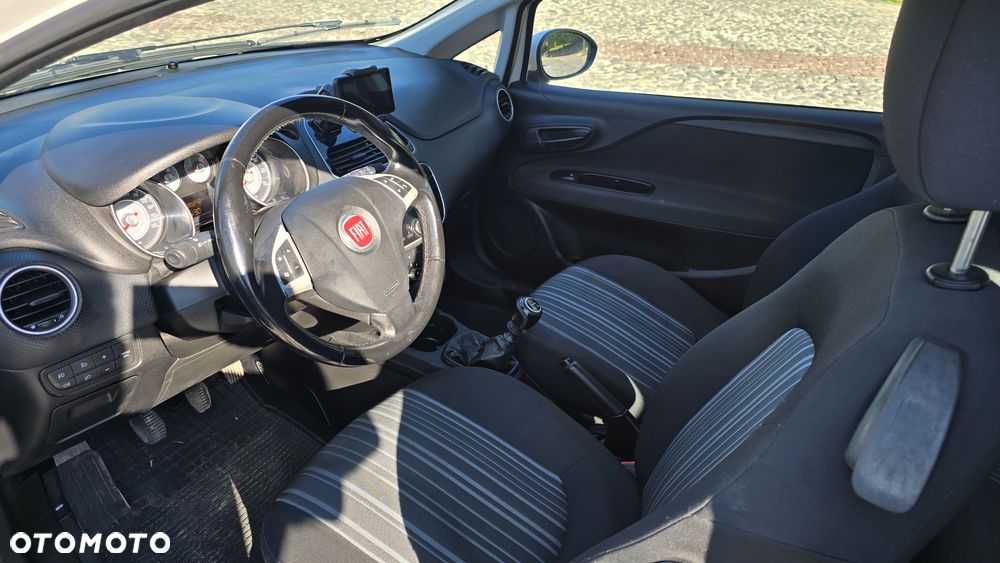 Fiat Punto 1.4 Easy S&S Euro6 - 10