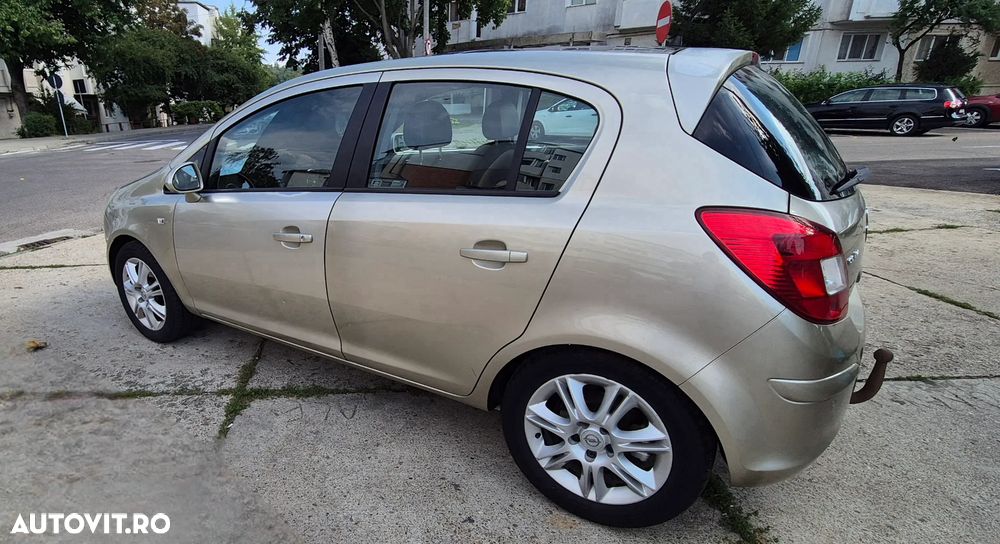 Opel Corsa - 4