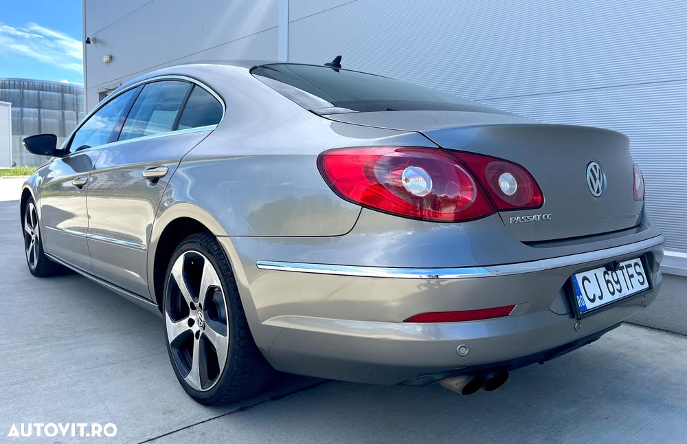 Volkswagen Passat CC 2.0 TDI DSG Exclusive - 3