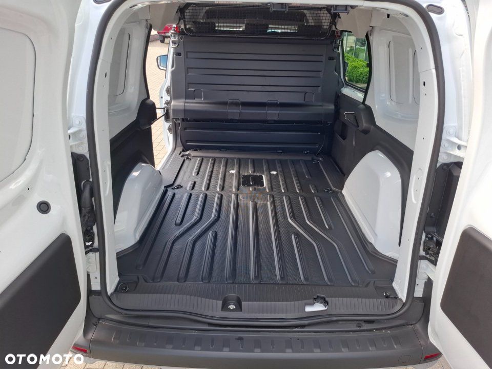 Nissan Townstar - 9