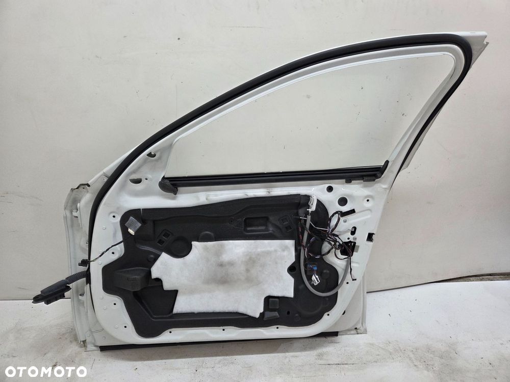 DRZWI PRAWE PRZEDNIE PRZÓD BMW F10 300 - 5
