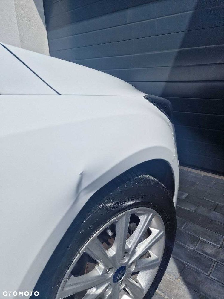 Ford Focus - 8