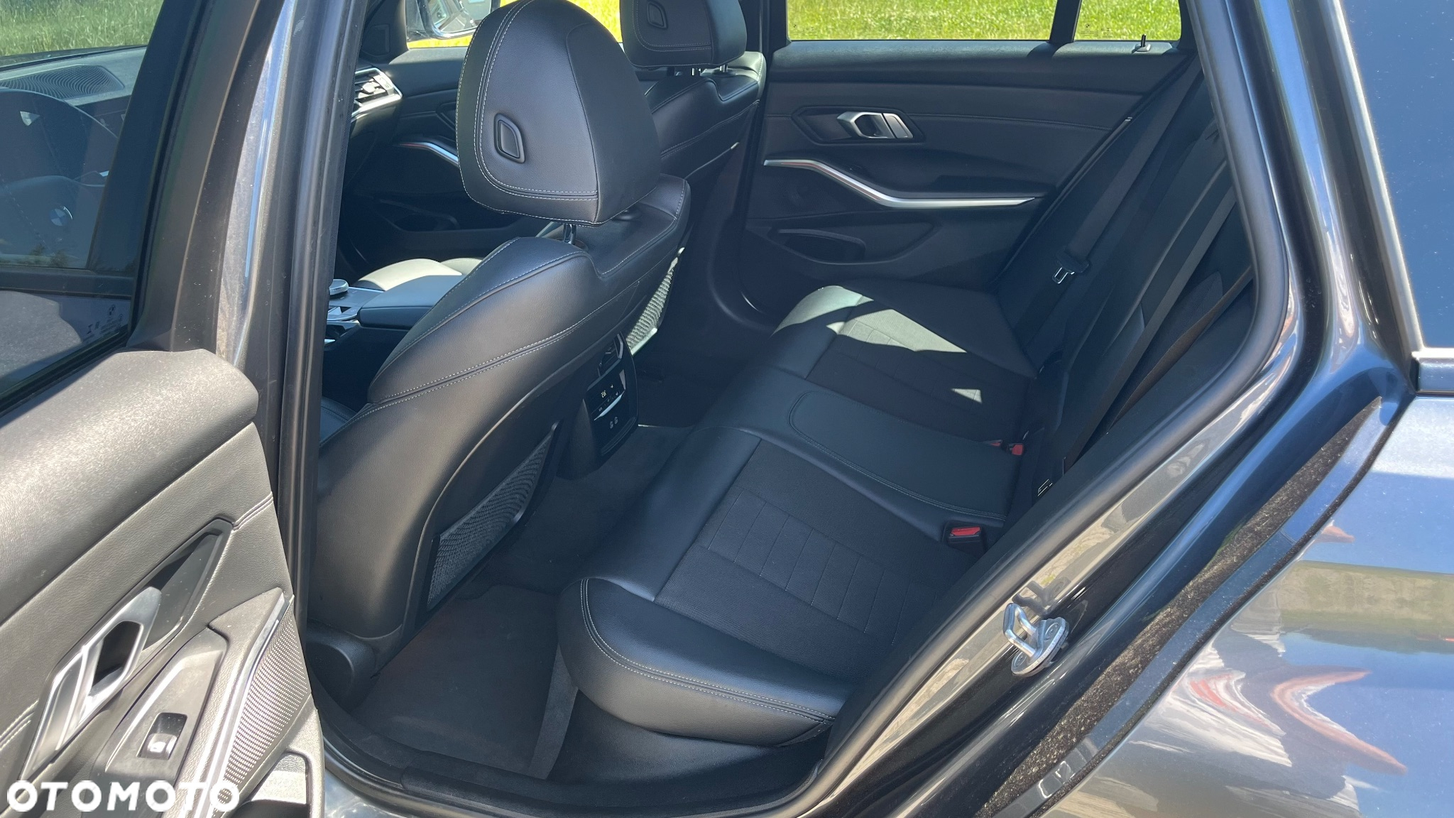 BMW Seria 3 320d Sport Line - 23