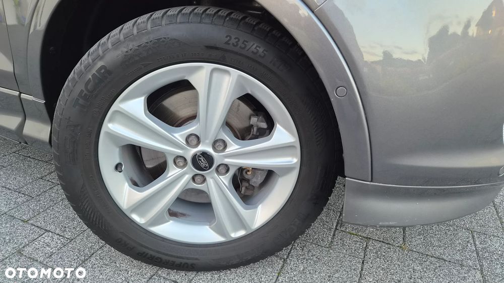 Ford Kuga 2.0 TDCi 4x4 Titanium - 33