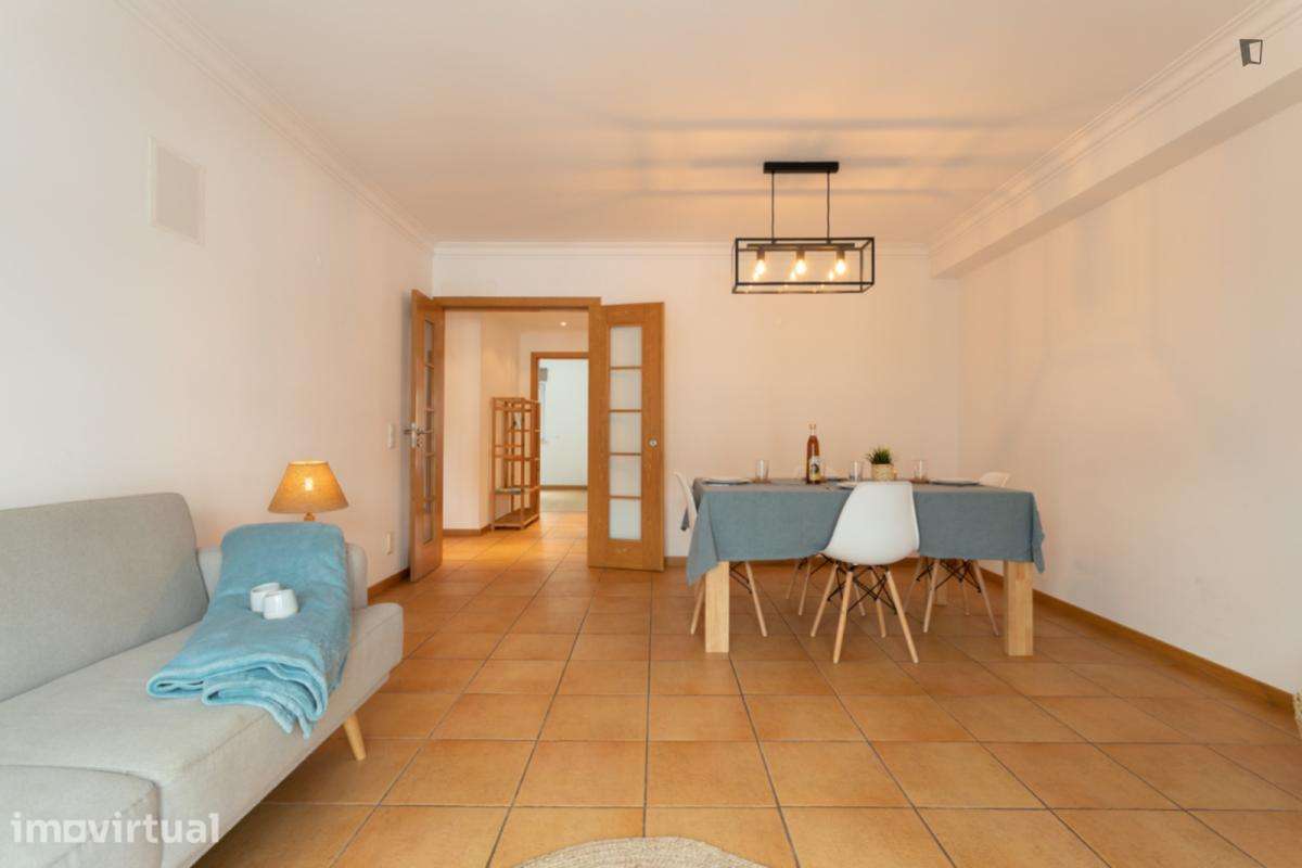 Apartamento com 2 quartos - localizado em Setubal - Grande imagem: 5/37