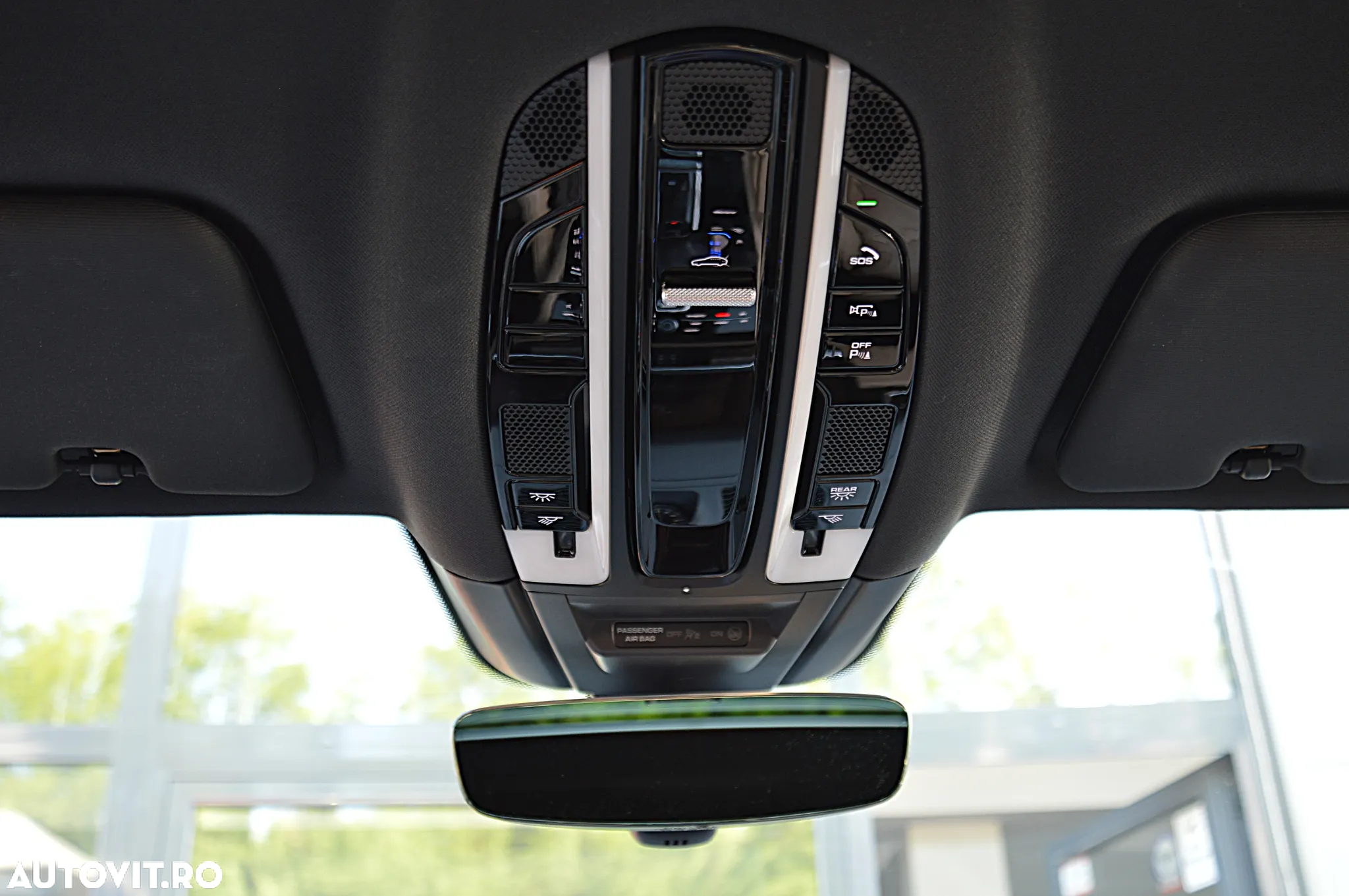 Porsche Cayenne Coupe E-Hybrid Tiptronic S Platinum Edition - 36