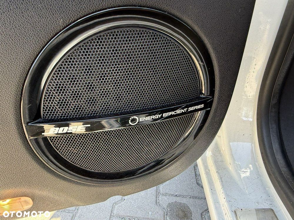 Renault Scenic 1.6 dCi Bose - 24