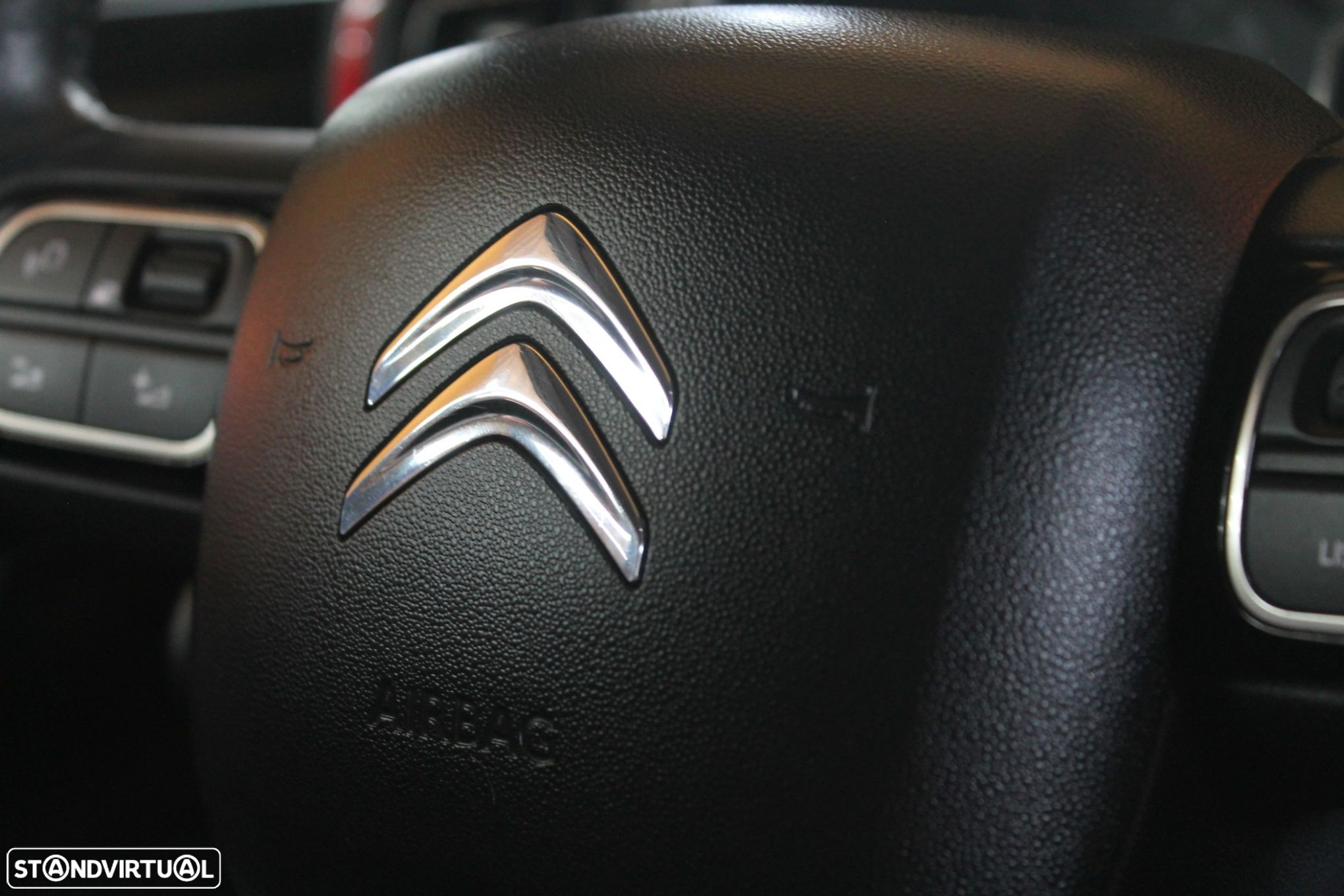 Citroën C3 1.2 PureTech Shine - 28