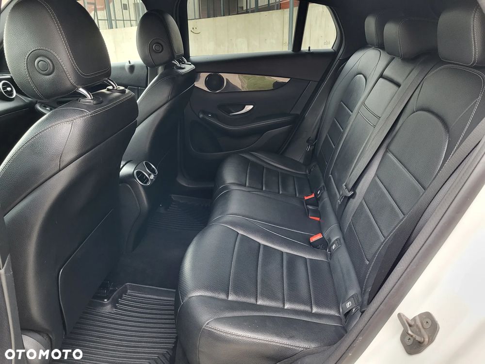 Mercedes-Benz GLC 220 d - 31