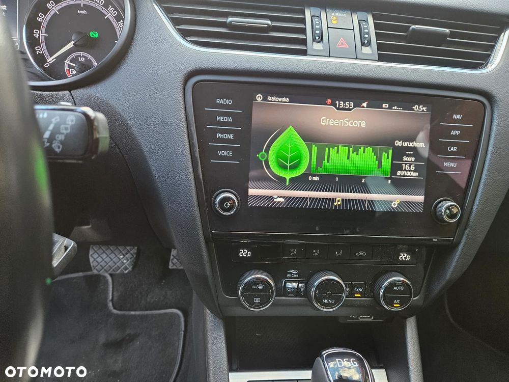 Skoda Octavia 1.6 TDI DSG Ambition - 17