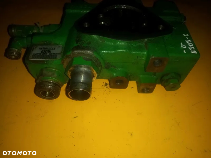 Blok zawór priorytetowy pierwszeństwa John Deere 6620 - 6