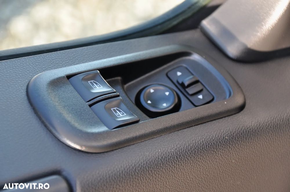 Renault Master L4H3 Van - 19