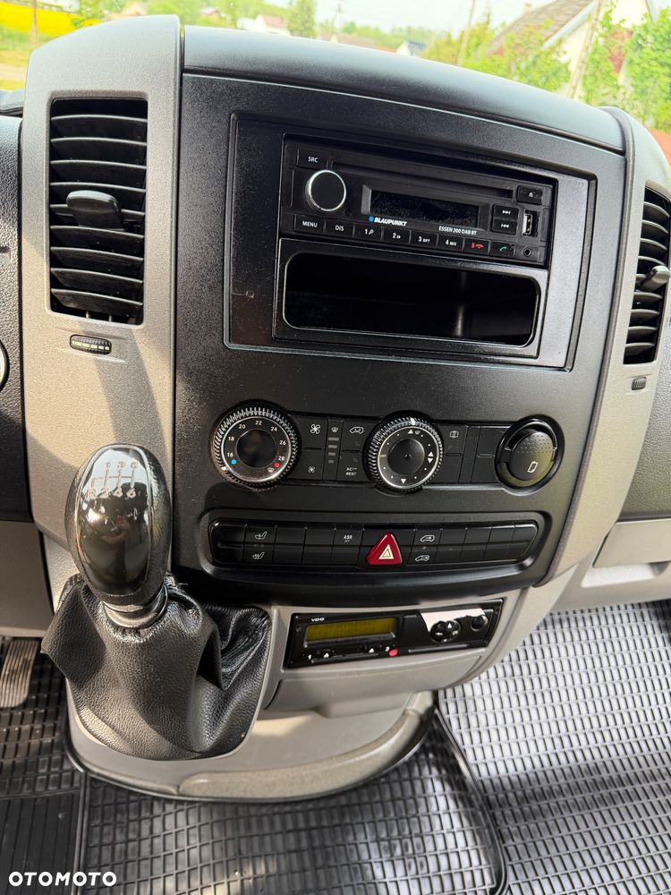 Volkswagen Crafter - 39