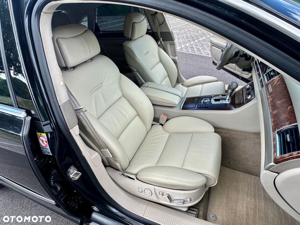Audi A8 - 27