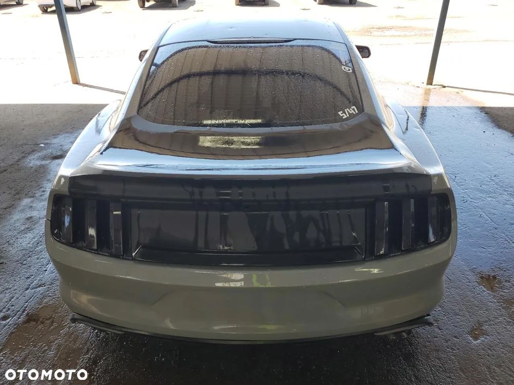 Ford Mustang 3.7 V6 - 6