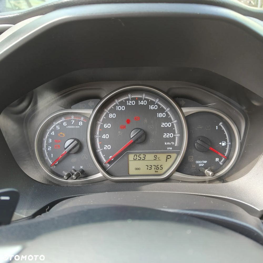 Toyota Yaris 1.33 Premium MS EU6 - 4