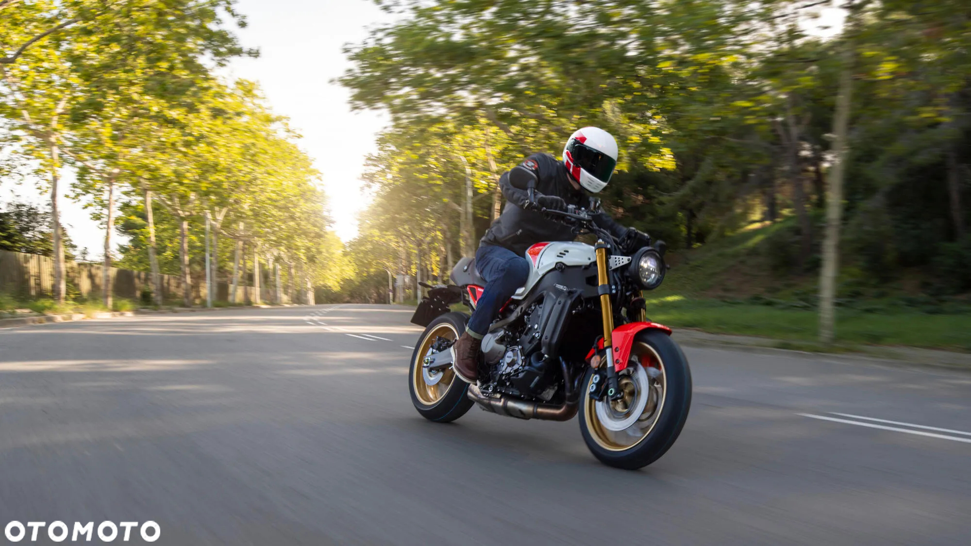 Yamaha XSR - 7