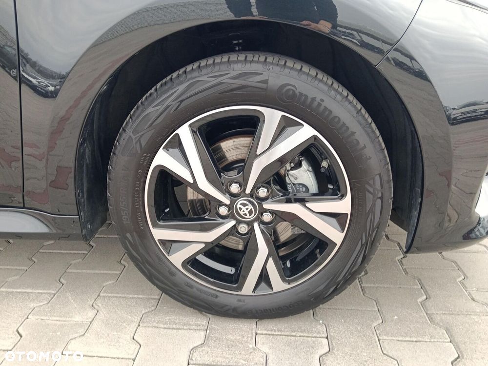 Toyota Yaris Hybrid 1.5 Style - 17