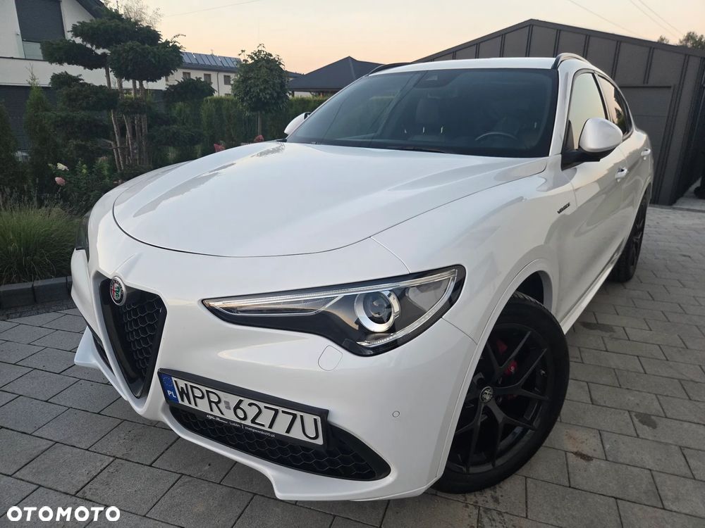 Alfa Romeo Stelvio 2.0 Turbo Veloce Q4 - 24