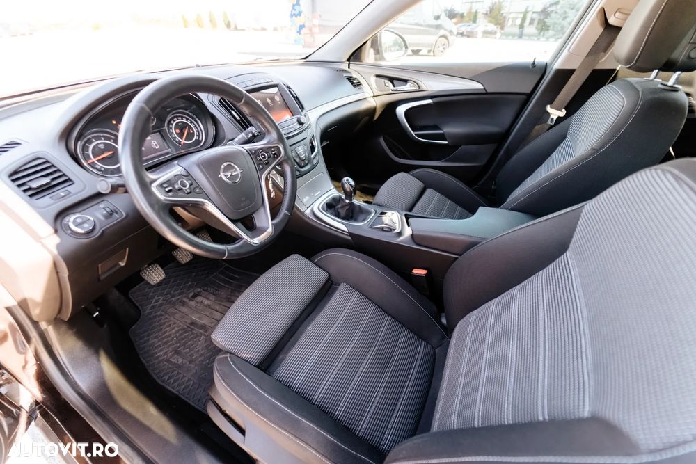 Opel Insignia 2.0 CDTI ECOTEC ECOFLEX Start/Stop - 10